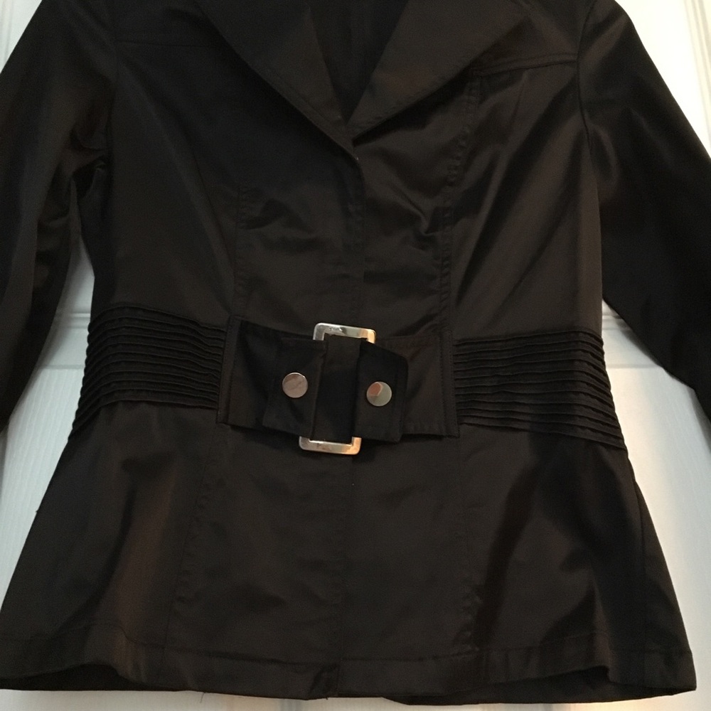 BLACK SATEEN BLAZER SIZE SMALL